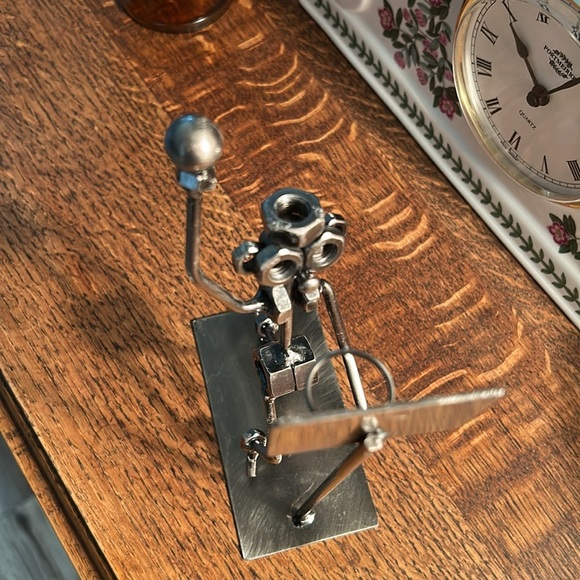 Modern Metal Sculpture Basketball player in action, Art Sculpture - Picture 8 of 8